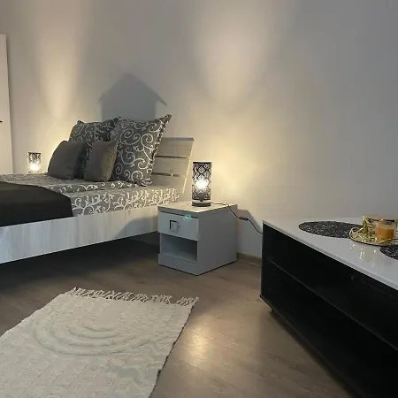 Apartment Vivamusapartmentsbv Brasov